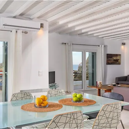 Luxury White Villa W Private Pool In Mikonos فيلة كالافاتيس