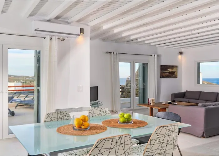 Luxury White Villa W Private Pool In Mikonos فيلة كالافاتيس