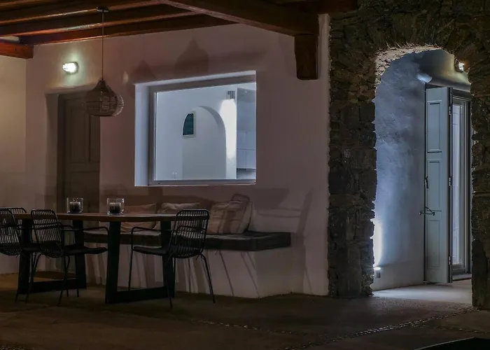 Luxury White Villa W Private Pool In Mikonos كالافاتيس