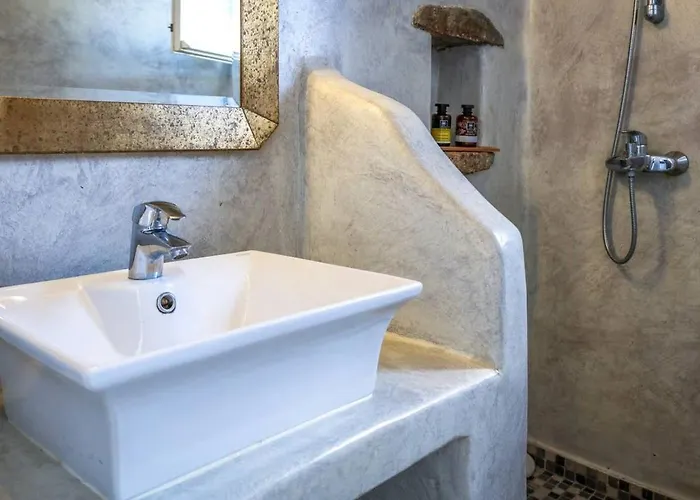 Luxury White Villa W Private Pool In Mikonos كالافاتيس