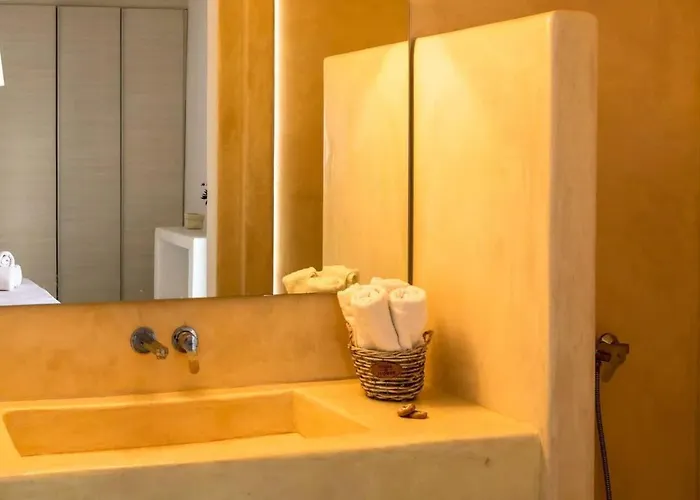 Luxury White Villa W Private Pool In Mikonos فيلة كالافاتيس