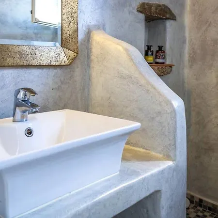 Luxury White Villa W Private Pool In Mikonos Kalafati